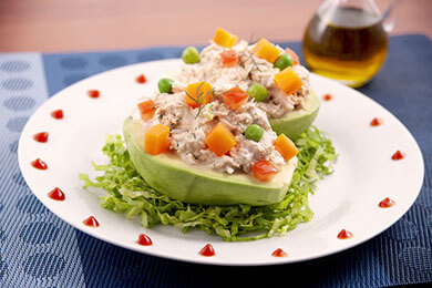 Palta rellena con atún